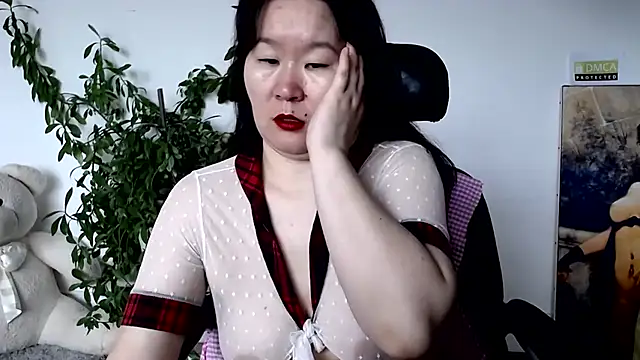 Akira xx online show from May 24, 2026, 2:38 am