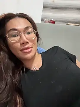 Jakolera2020 online show from November 7, 2025, 8:14 am