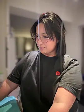 DannaaMeliza online show from December 13, 2024, 5:54 pm