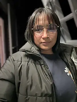 DannaaMeliza online show from January 9, 2025, 9:58 pm