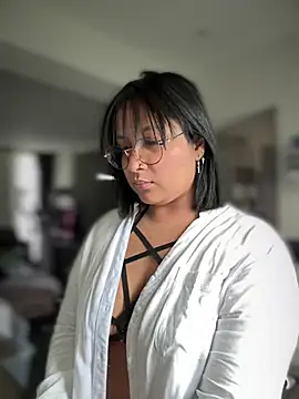 DannaaMeliza online show from January 11, 2025, 2:04 pm