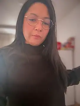 DannaaMeliza online show from February 26, 2025, 11:09 am