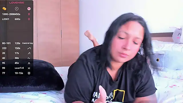 DannaaMeliza online show from September 20, 2025, 11:44 am