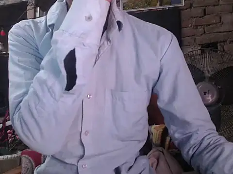 Snapshot of ThethunderPo chatting on February 23, 2025, 1:57 am ThethunderPo online show from February 23, 2025, 1:57 am