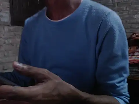 Snapshot of ThethunderPo chatting on October 23, 2025, 3:33 pm ThethunderPo online show from October 23, 2025, 3:33 pm