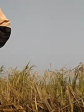 Snapshot of ThethunderPo chatting on November 11, 2025, 2:22 am ThethunderPo online show from November 11, 2025, 2:22 am