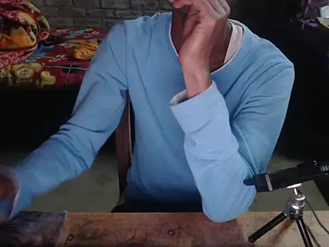 Snapshot of ThethunderPo chatting on April 21, 2026, 4:12 pm ThethunderPo online show from April 21, 2026, 4:12 pm