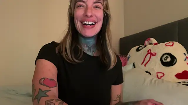 airgeadx online show from March 31, 2026, 12:45 am