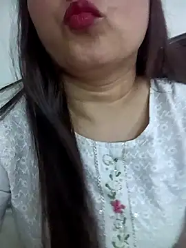 Snapshot of naughtymadam chatting on February 25, 2026, 5:50 am naughtymadam online show from February 25, 2026, 5:50 am