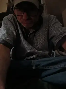 ROBERT0516 online show from September 24, 2025, 11:30 pm