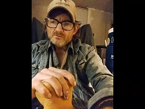 ROBERT0516 online show from October 23, 2025, 10:52 pm