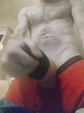 ROBERT0516 online show from February 12, 2026, 1:44 am