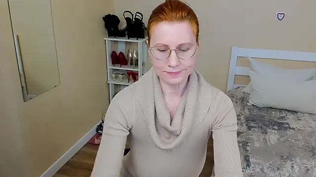 FoxySophia online show from March 16, 2026, 5:44 am