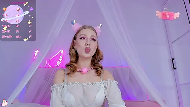 Snapshot of YourWildDestiny chatting on November 14, 2025, 9:35 pm YourWildDestiny online show from November 14, 2025, 9:35 pm