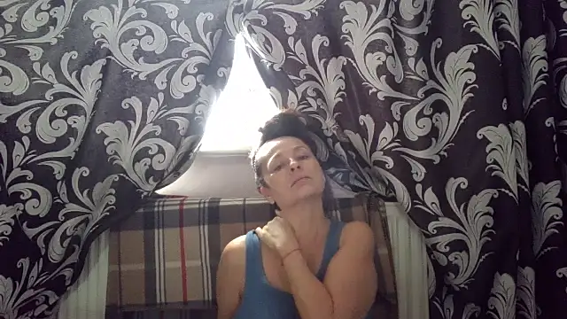 Snapshot of LindaStarS chatting on February 8, 2026, 8:07 am LindaStarS online show from February 8, 2026, 8:07 am