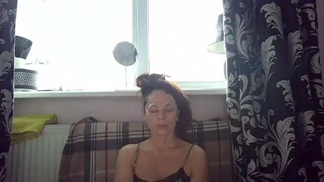 Snapshot of LindaStarS chatting on February 25, 2026, 5:50 am LindaStarS online show from February 25, 2026, 5:50 am