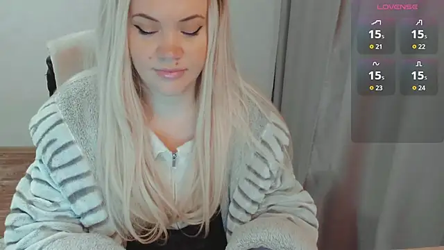 Snapshot of AllAboutLoveXx chatting on January 9, 2026, 6:38 am AllAboutLoveXx online show from January 9, 2026, 6:38 am