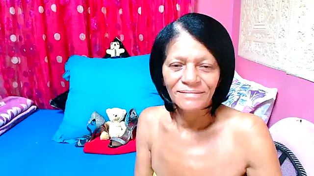 Snapshot of SLUTTYROXY chatting on January 26, 2025, 2:56 am SLUTTYROXY online show from January 26, 2025, 2:56 am