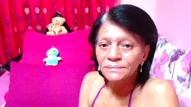 Snapshot of SLUTTYROXY chatting on October 8, 2025, 5:54 pm SLUTTYROXY online show from October 8, 2025, 5:54 pm