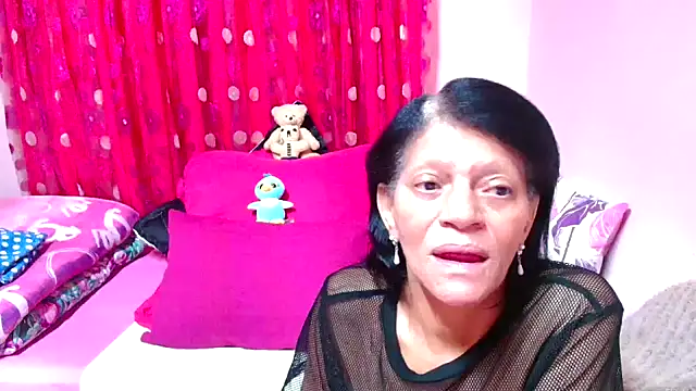 Snapshot of SLUTTYROXY chatting on October 9, 2025, 8:29 pm SLUTTYROXY online show from October 9, 2025, 8:29 pm