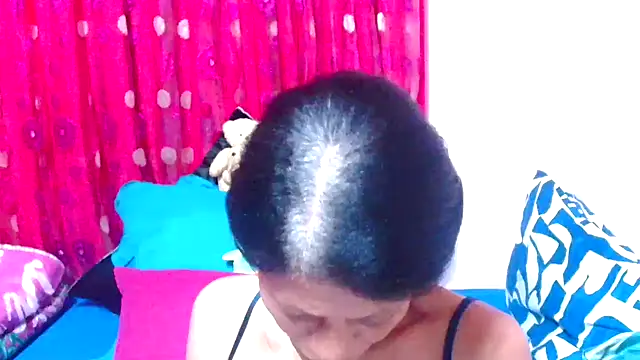 SLUTTYROXY online show from October 19, 2025, 6:58 am