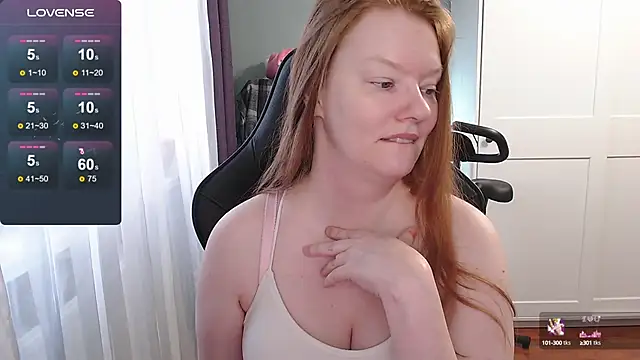 Lady Inari online show from September 18, 2025, 3:03 pm