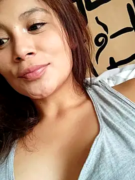 kinky milaxh online show from February 20, 2025, 5:07 pm