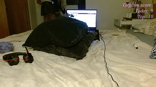 Snapshot of victoria97 chatting on February 18, 2026, 6:15 pm victoria97 online show from February 18, 2026, 6:15 pm