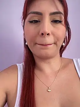 Snapshot of LINDA_PATTY94 chatting on December 18, 2024, 9:08 pm LINDA PATTY94 online show from December 18, 2024, 9:08 pm