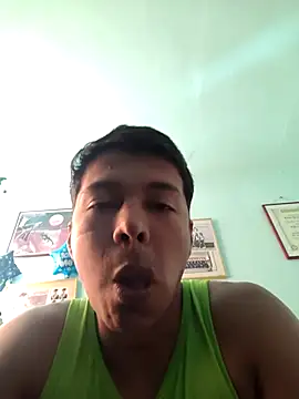 morenito420 online show from October 14, 2025, 4:08 pm