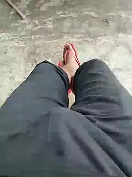 bigh96dik online show from February 19, 2025, 5:05 am