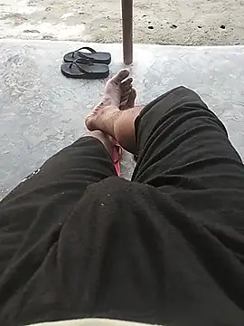 bigh96dik online show from December 5, 2025, 8:45 am