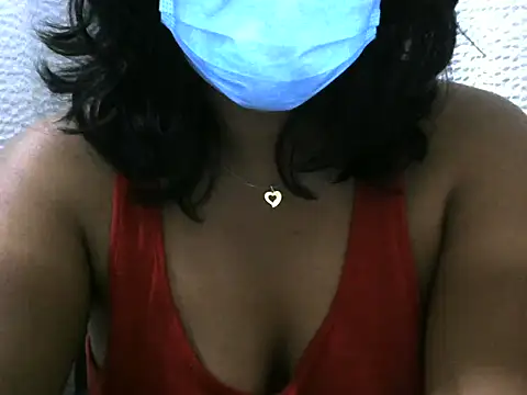 Artinah22 online show from November 10, 2025, 8:41 pm