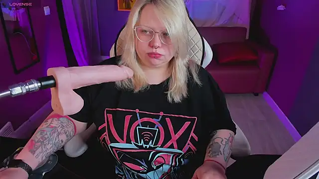 Snapshot of Yoki_Shizuko chatting on March 23, 2026, 6:39 am Yoki Shizuko online show from March 23, 2026, 6:39 am