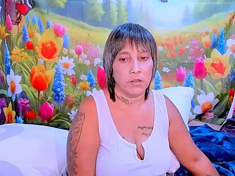 Snapshot of indianroxy chatting on January 12, 2026, 4:23 pm indianroxy online show from January 12, 2026, 4:23 pm