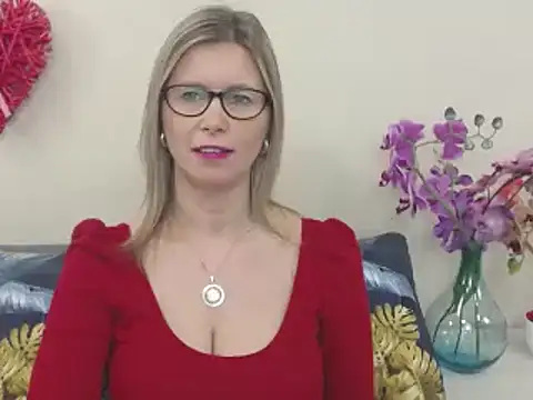 Snapshot of DoreenSexy chatting on March 6, 2025, 7:14 am DoreenSexy online show from March 6, 2025, 7:14 am
