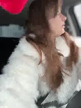 Snapshot of MariiD chatting on February 5, 2026, 7:13 am MariiD online show from February 5, 2026, 7:13 am