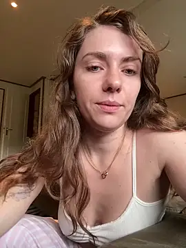 Snapshot of MariiD chatting on April 11, 2026, 6:40 am MariiD online show from April 11, 2026, 6:40 am
