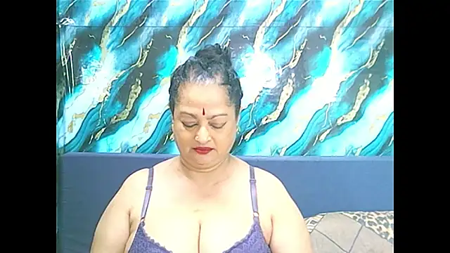 matureindian online show from December 15, 2025, 8:46 pm