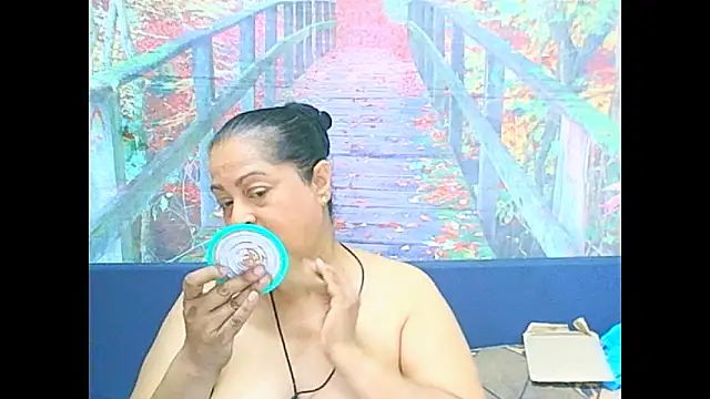 Snapshot of matureindian chatting on February 8, 2026, 11:57 am matureindian online show from February 8, 2026, 11:57 am