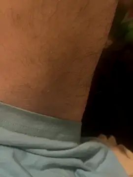 Snapshot of mikeylong chatting on October 23, 2025, 6:13 am mikeylong online show from October 23, 2025, 6:13 am