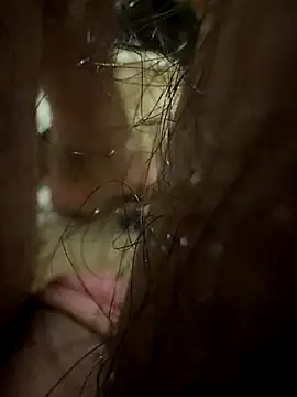 Snapshot of mikeylong chatting on November 26, 2025, 12:06 pm mikeylong online show from November 26, 2025, 12:06 pm