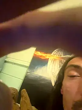 Snapshot of mikeylong chatting on December 13, 2025, 7:53 pm mikeylong online show from December 13, 2025, 7:53 pm