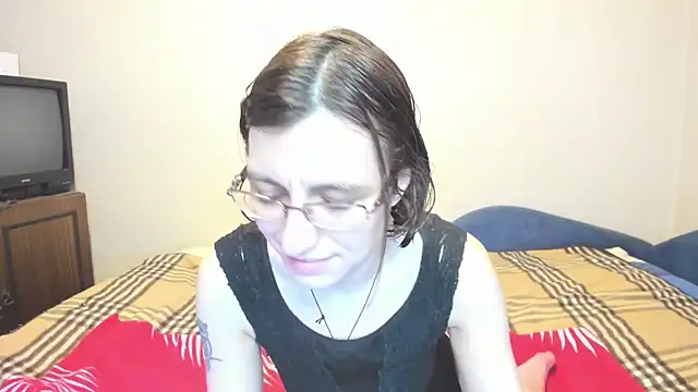 MarilynDream online show from December 18, 2024, 11:51 pm