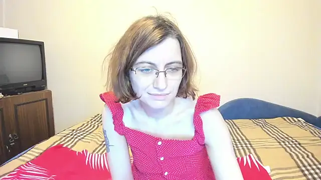 MarilynDream online show from January 28, 2025, 9:40 pm