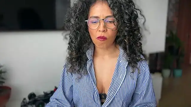 Snapshot of illaroom chatting on February 13, 2026, 9:11 pm illaroom online show from February 13, 2026, 9:11 pm