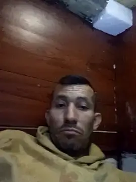 Snapshot of Serapitocojelon chatting on October 11, 2025, 4:01 am Serapitocojelon online show from October 11, 2025, 4:01 am