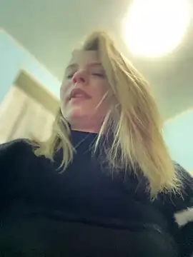 AnastasiaAniess online show from January 6, 2025, 5:27 pm