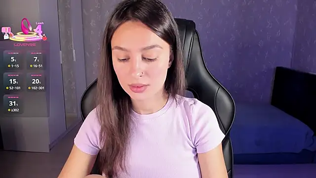 EllaFresh online show from October 18, 2025, 11:16 pm