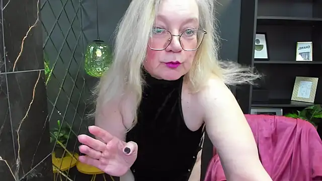 NataliMellow online show from December 22, 2024, 1:22 pm